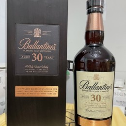 Ballantine's 30 năm 700 ml - 40% vol