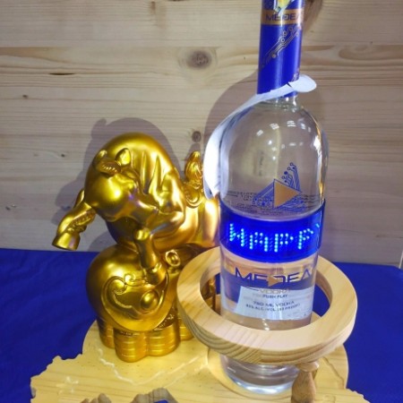 VODKA MEDEA LED