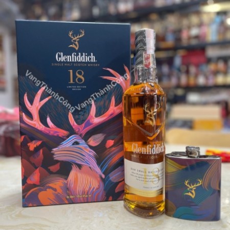 GLENFIDDICH 18 NĂM - HỘP QUÀ TẾT 2024