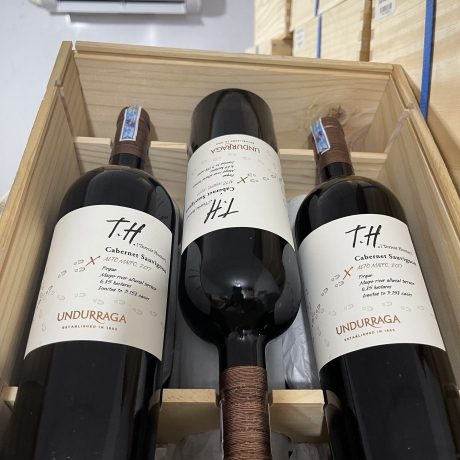 Vang TH Terroir Hunter Cabernet Sauvignon Limited