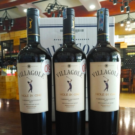 Villagolf Hole In One Cabernet