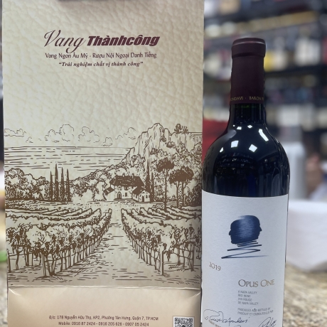 Vang Opus One - Mỹ